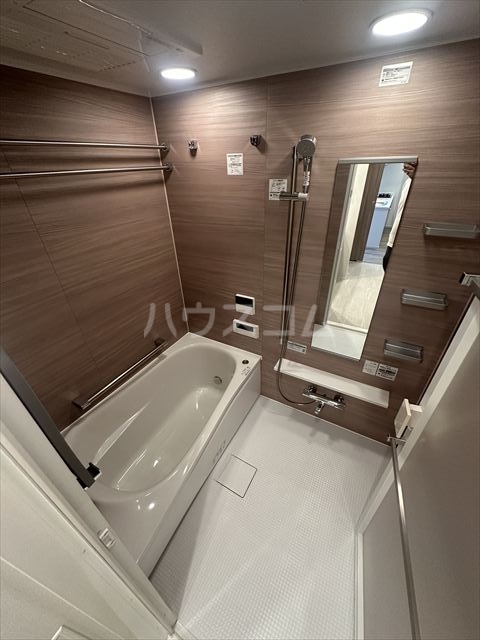 14/30 浴室