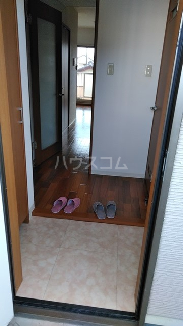 13/30 玄関