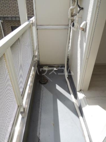 13/18 バルコニー