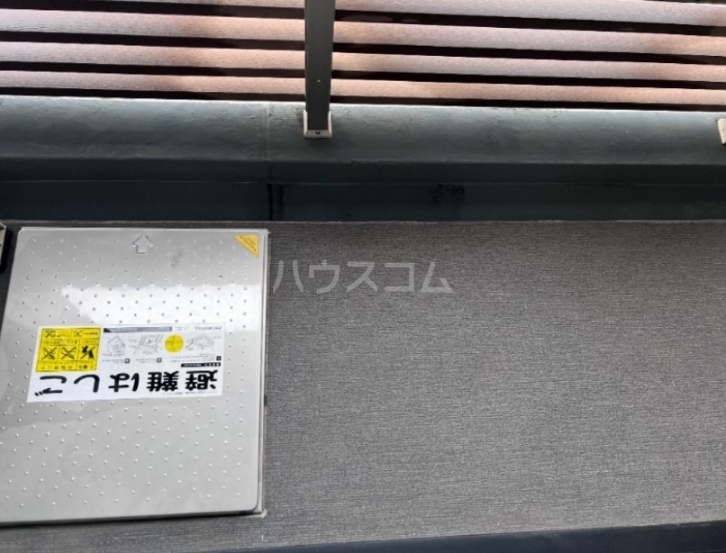 16/23 バルコニー