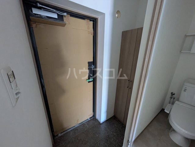 15/30 玄関