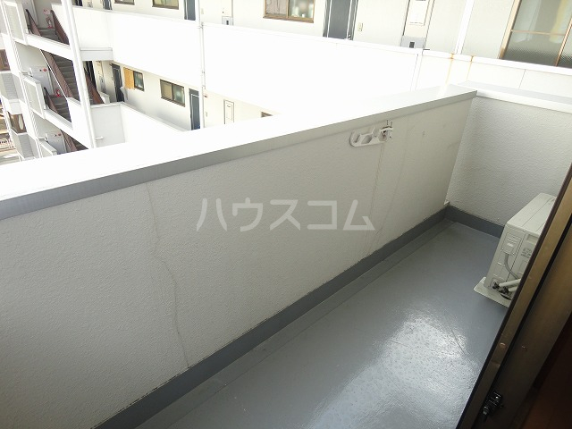 19/30 バルコニー