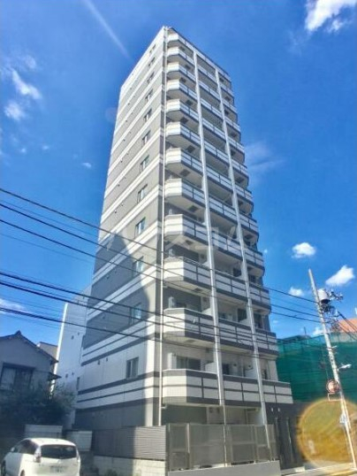 17/19 エントランス