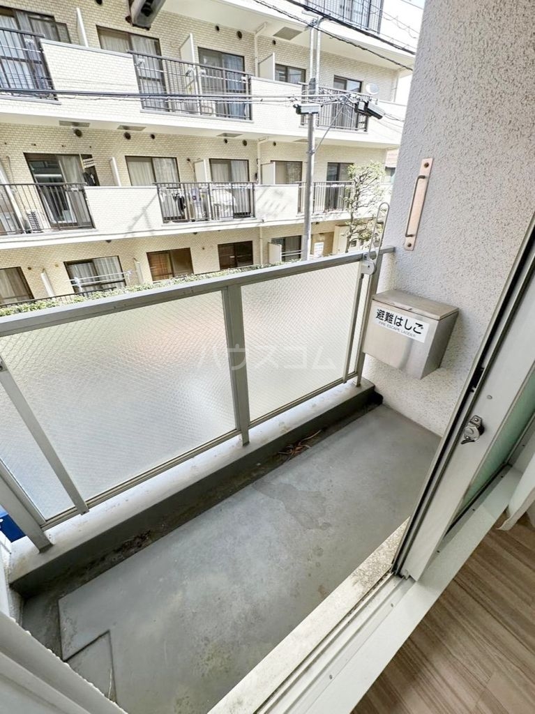 13/24 バルコニー