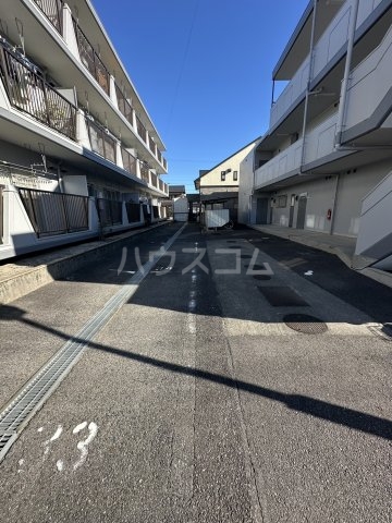21/27 駐車場
