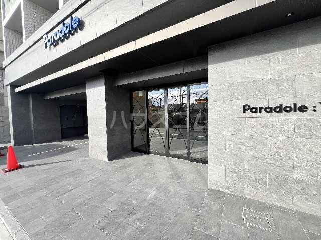 29/30 エントランス