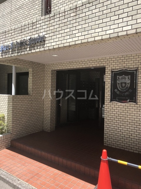 14/23 エントランス