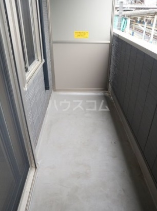 13/23 バルコニー