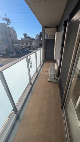 20/30 バルコニー