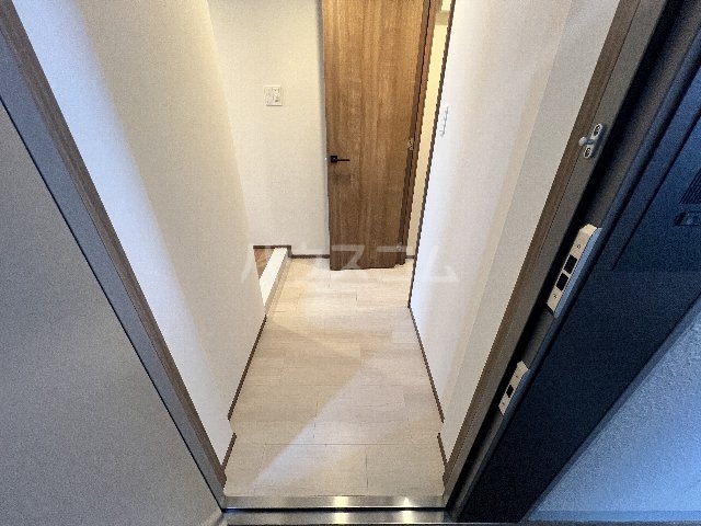 13/30 玄関