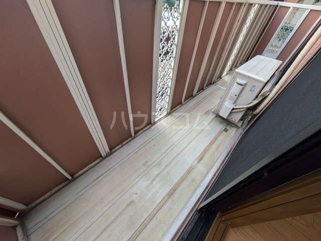 19/29 バルコニー