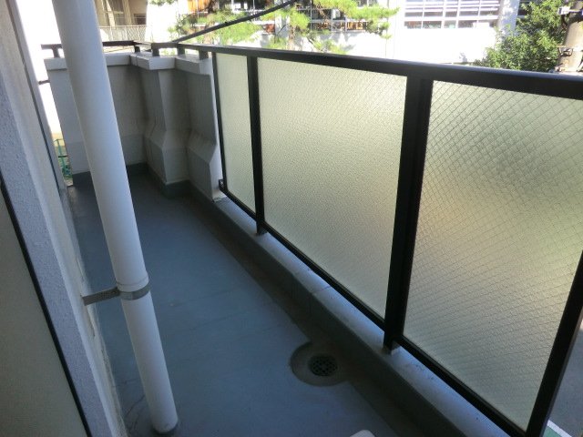 19/30 バルコニー
