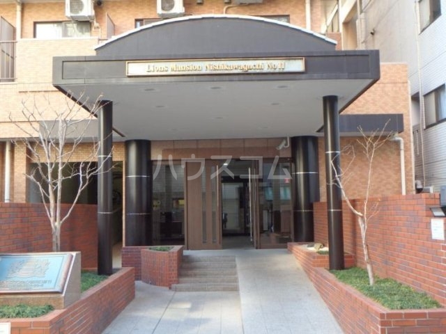 2/9 エントランス