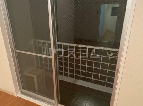 14/27 バルコニー