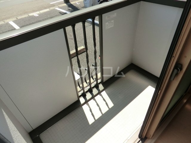 15/28 バルコニー