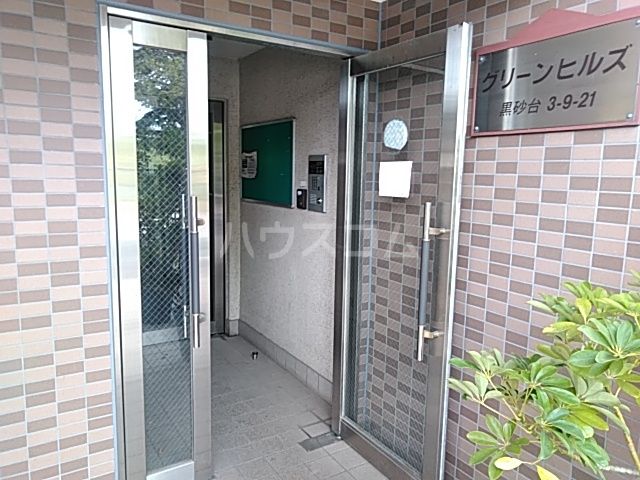 2/3 エントランス