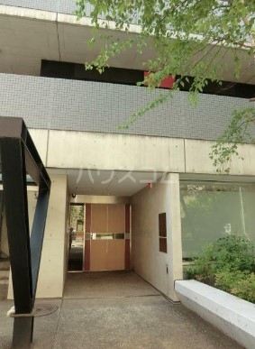 2/3 エントランス