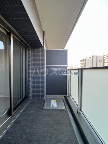 15/28 バルコニー