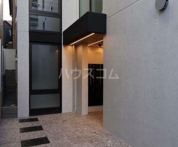 15/25 エントランス