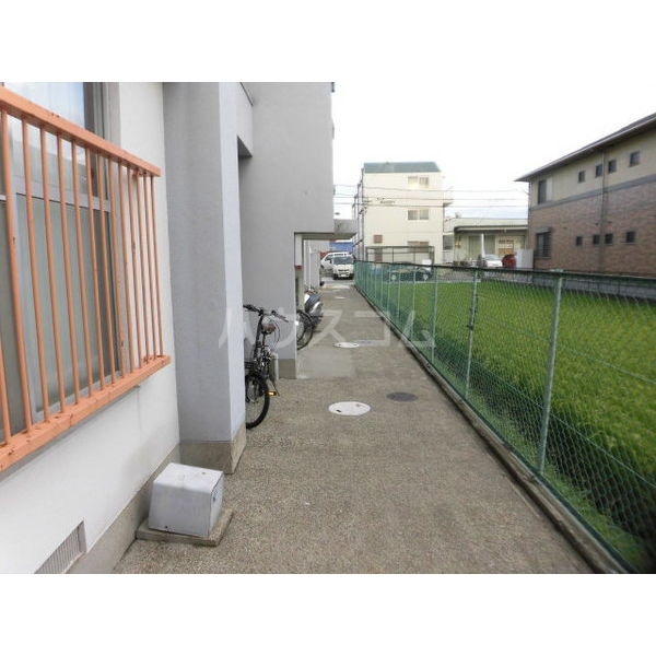 16/24 エントランス