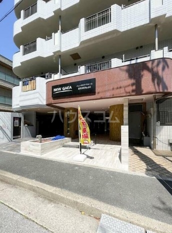 19/29 エントランス