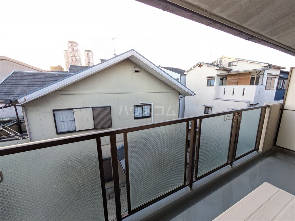 22/30 バルコニー