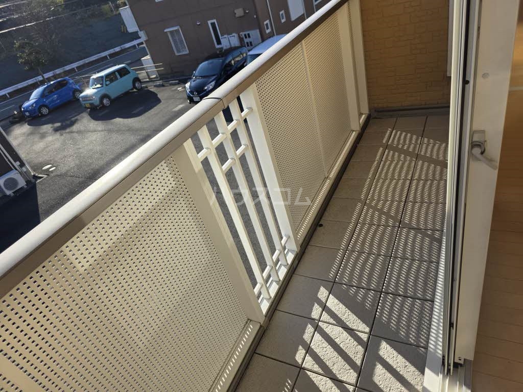 15/28 バルコニー