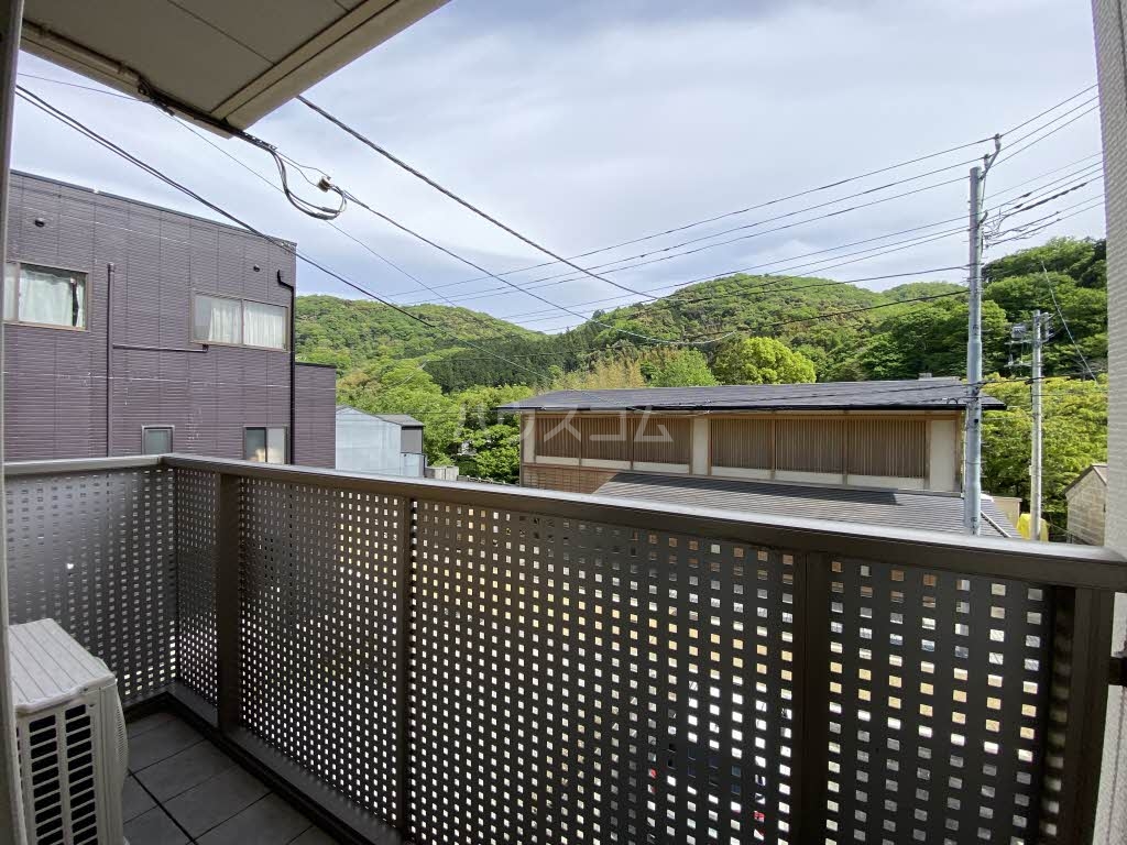 14/16 バルコニー