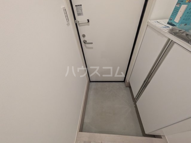 13/30 玄関