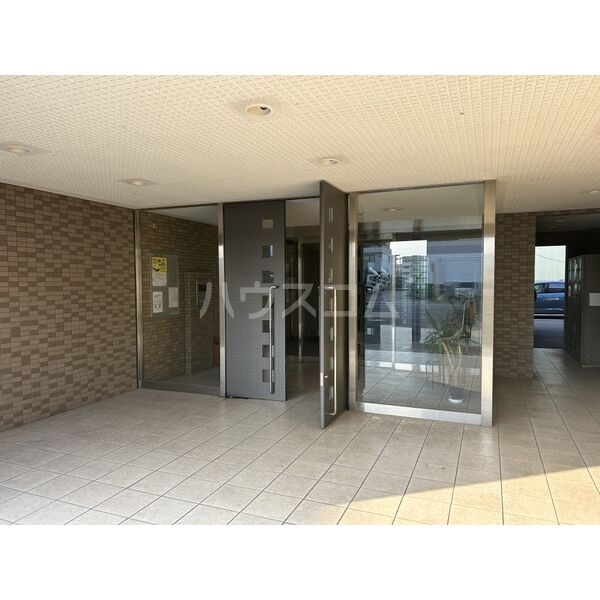 8/13 エントランス