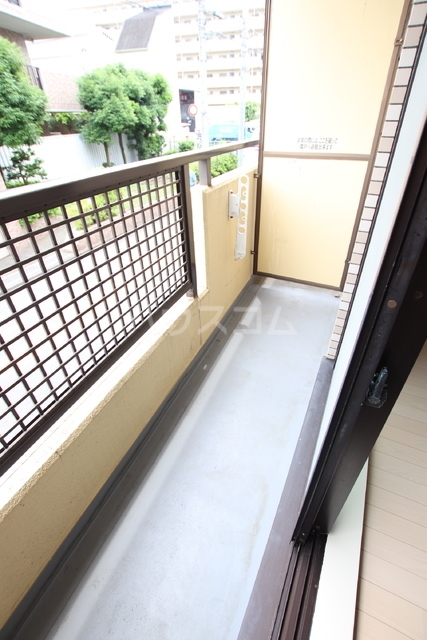 13/30 バルコニー