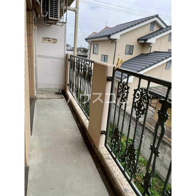 13/20 バルコニー