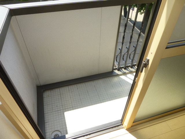 18/23 バルコニー