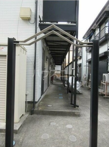 17/25 エントランス