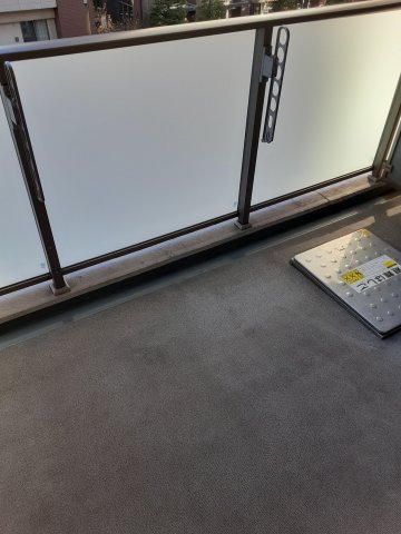 21/30 バルコニー