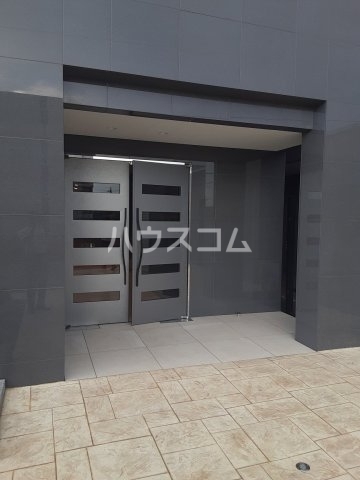 15/24 エントランス