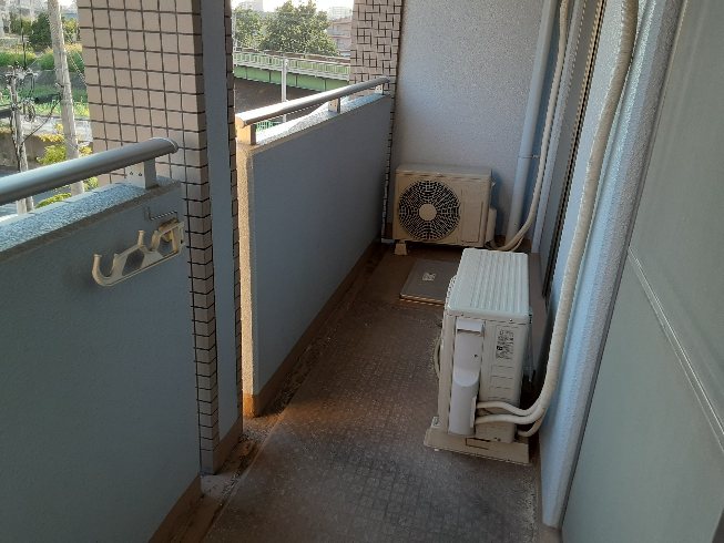 16/22 バルコニー