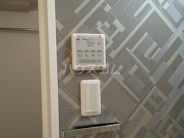 28/30 エントランス