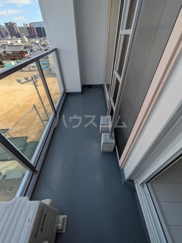 21/30 バルコニー