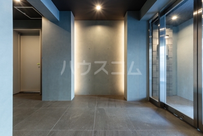 19/24 エントランス