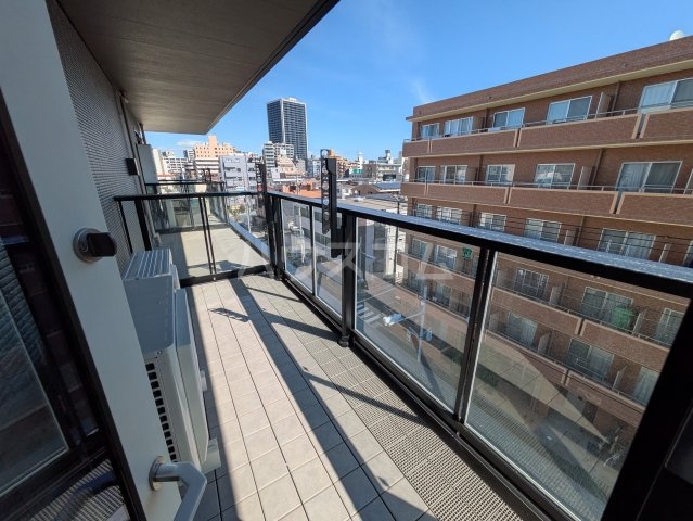 19/29 バルコニー