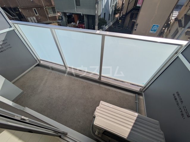 17/30 バルコニー