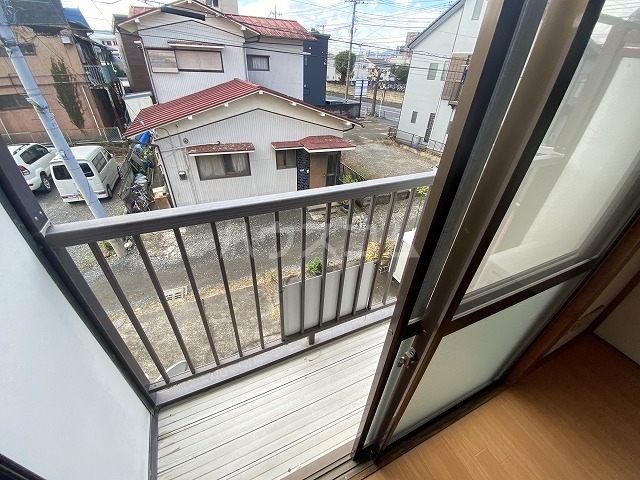 13/18 バルコニー