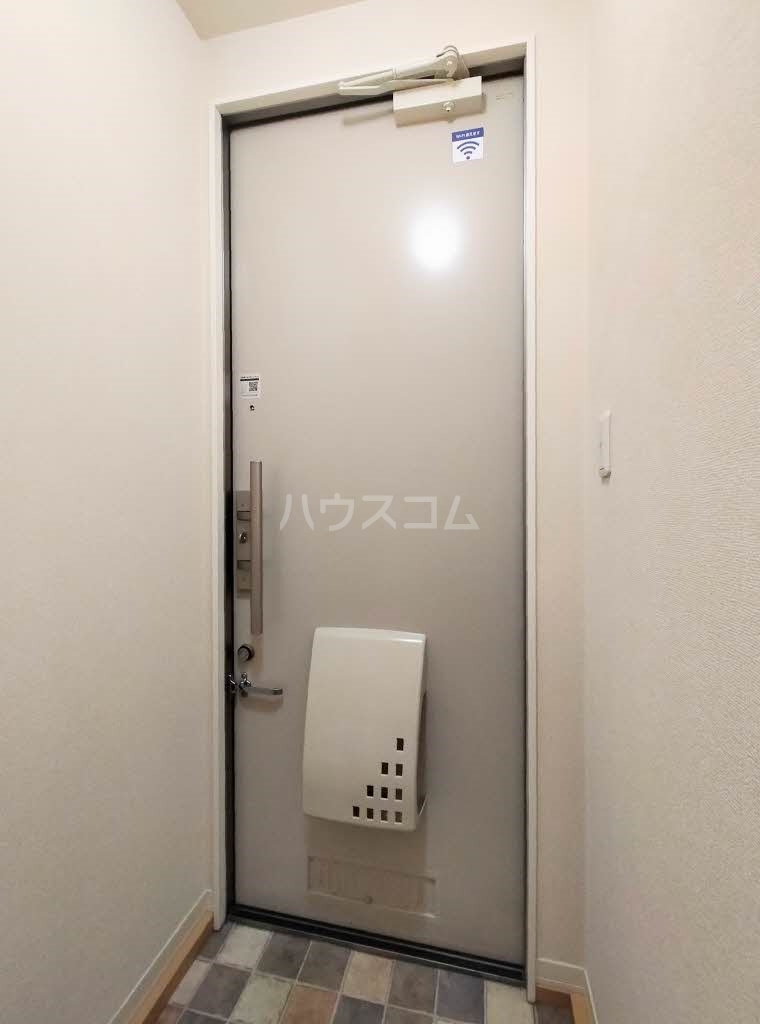 14/25 エントランス