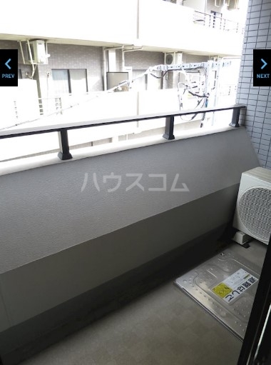 19/30 バルコニー