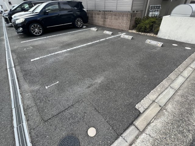 24/29 駐車場