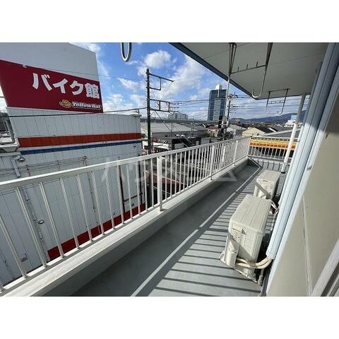 20/30 バルコニー