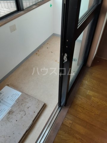 21/30 バルコニー