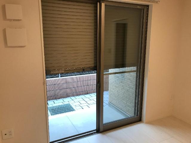 18/27 バルコニー