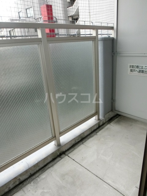17/30 バルコニー